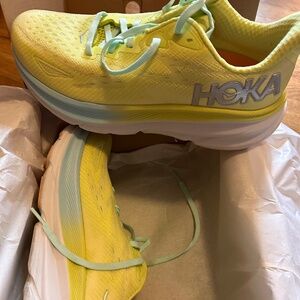 Hoka Clifton 8 Running Shoes